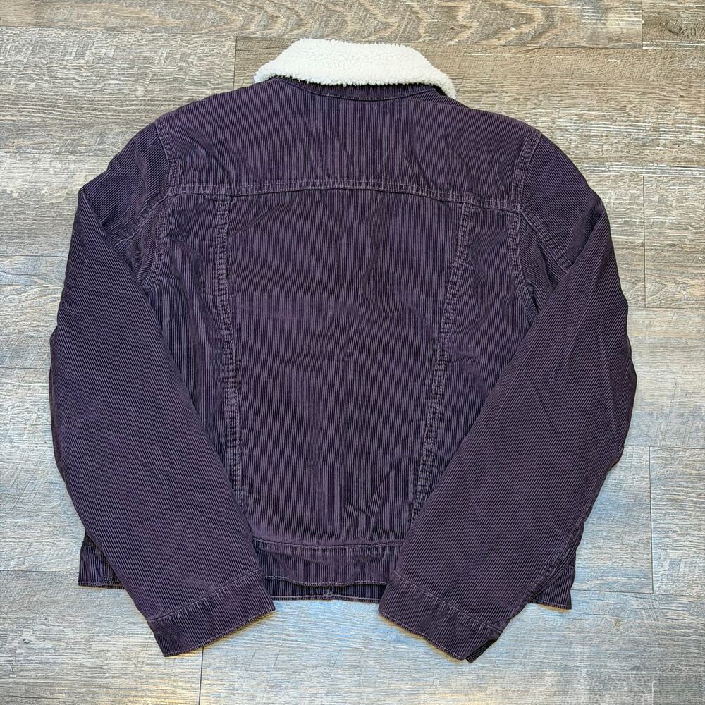 Levi's Barn Jacket Women M Purple Corduroy Sherpa Lined 36136-0047 - Picture 2 of 8